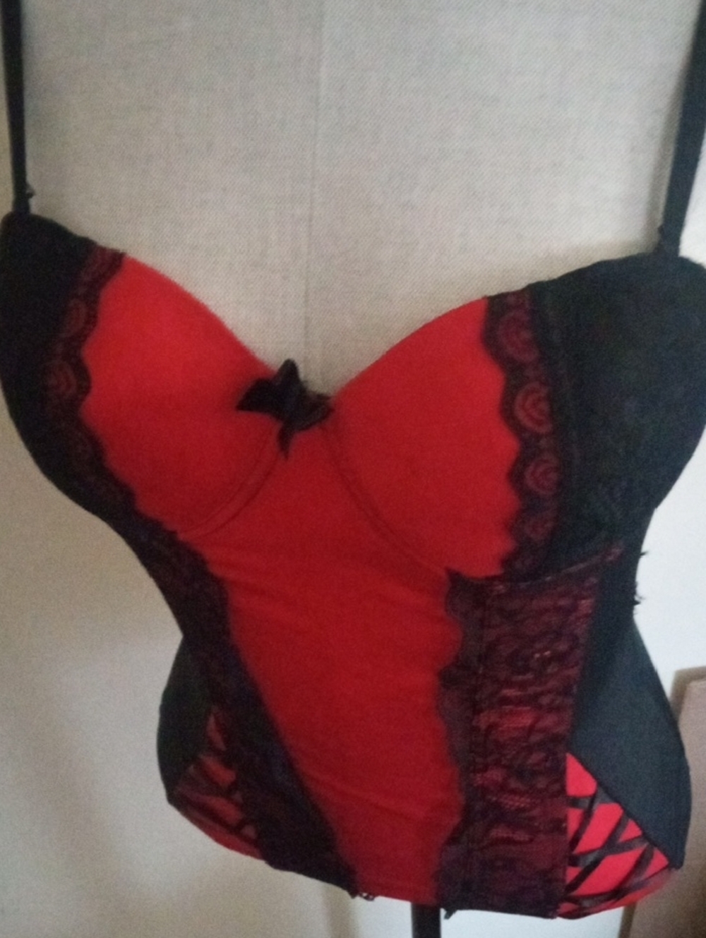 Body Rage Cortisol Red and Black Lace Panel Bustier Top Large - Picture 10 of 15